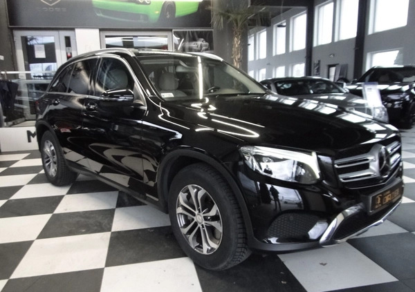 Mercedes-Benz GLC cena 139900 przebieg: 132261, rok produkcji 2016 z Ziębice małe 596